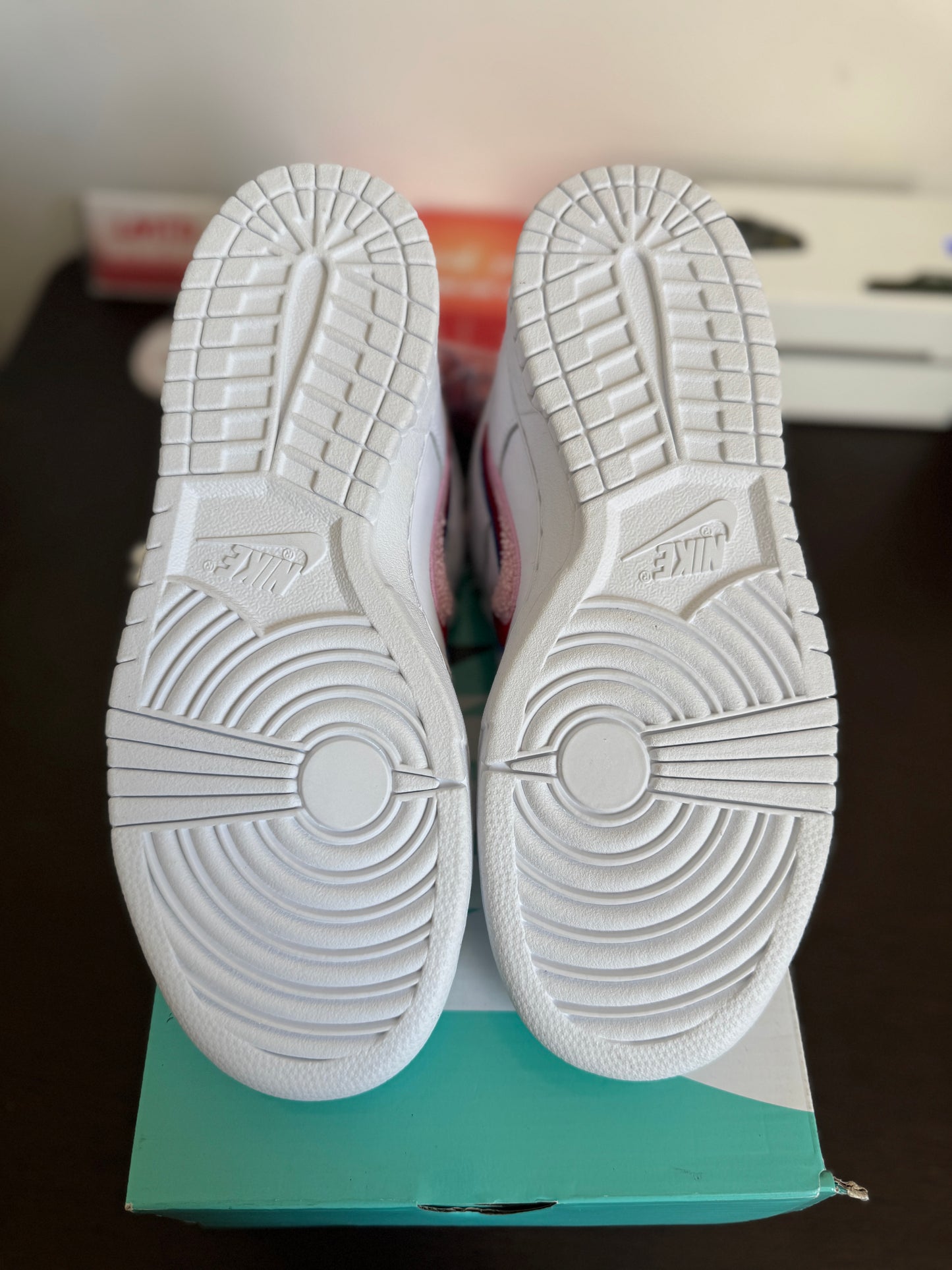 Nike SB Dunk Low OG ‘'Parra”