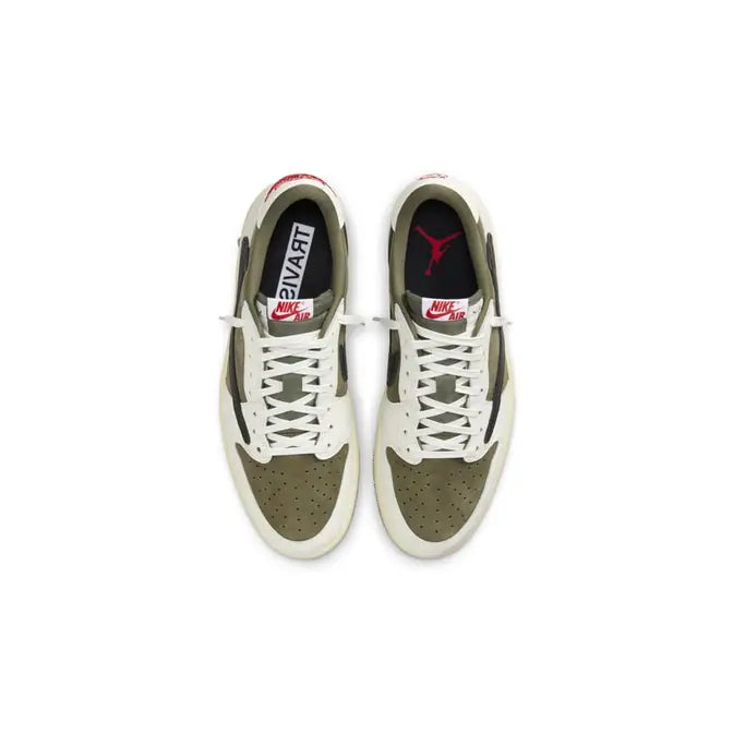 Jordan 1 Retro Low OG SP
Travis Scott Medium Olive