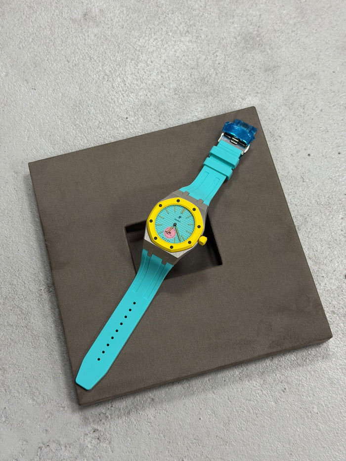 Turquoise Royal Pop Wrist Strap & Case – Swatch x AP