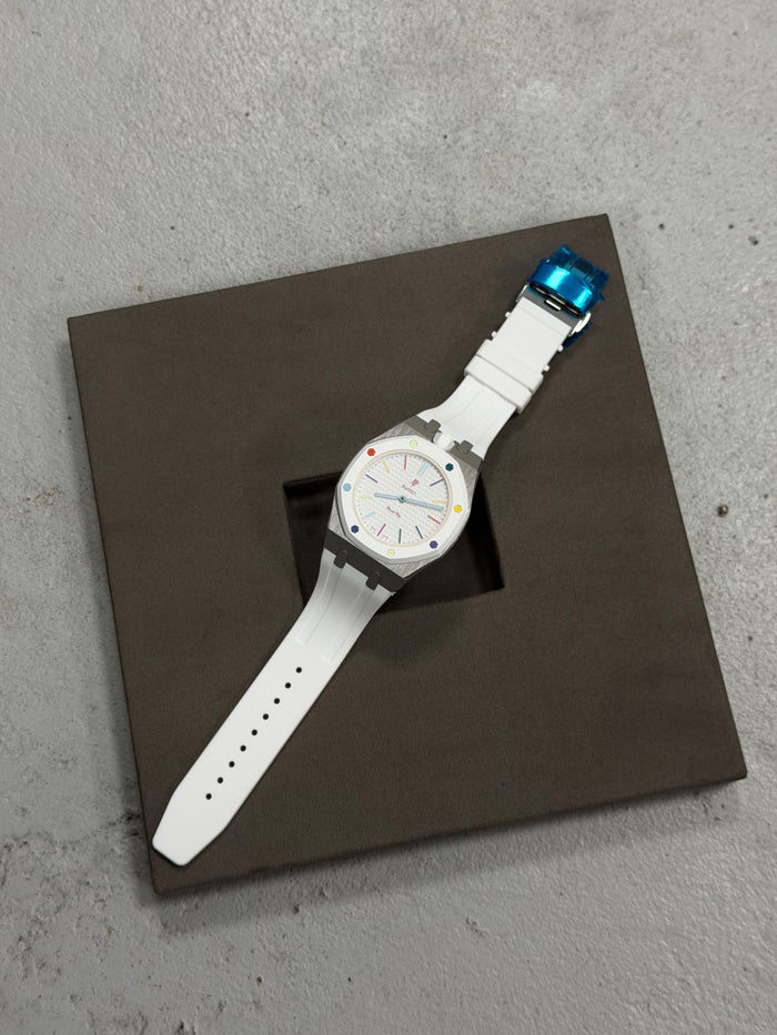 White Royal Pop Wrist Strap & Case – Swatch x AP
