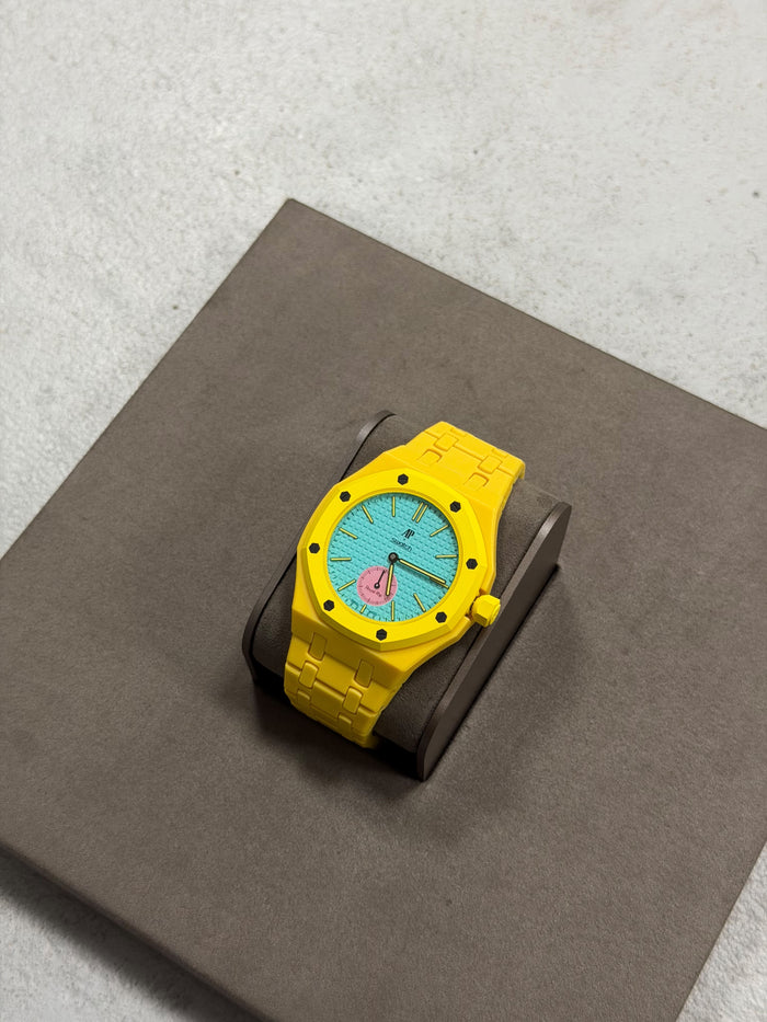 Yellow Royal Pop Wrist Strap & Case – Swatch x AP