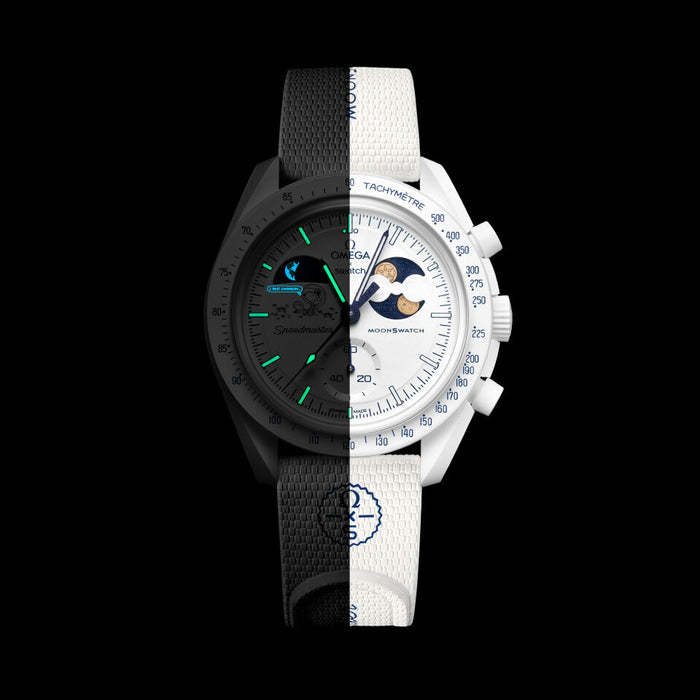 Swatch x Omega Bioceramic Moonswatch Mission to Earthphase – Moonshine Gold (SO33W701L) - 'LUNA FRÍA'
