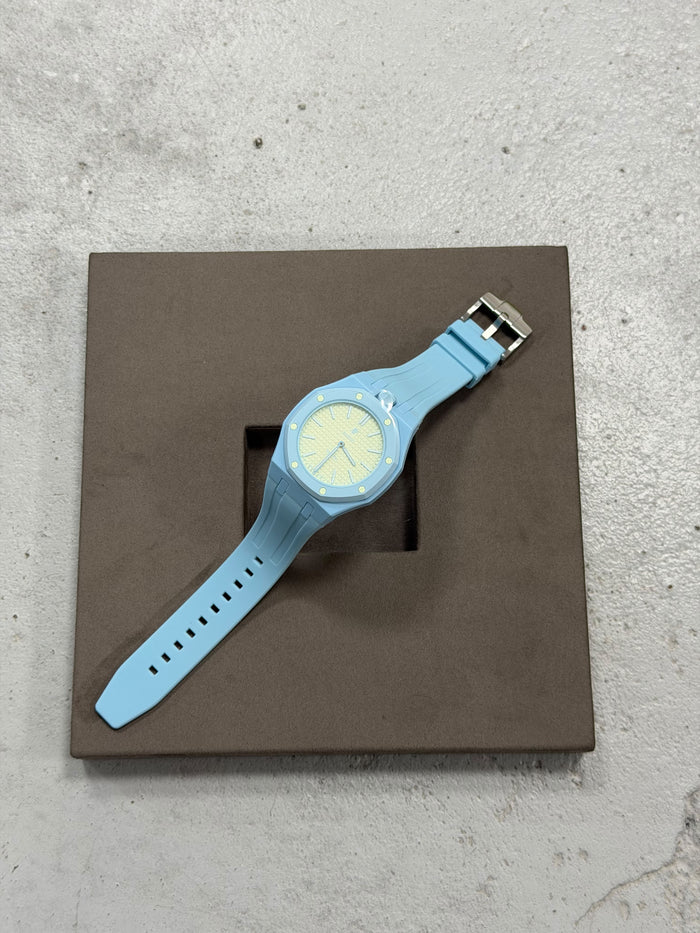 Royal Pop Strap & Case – Light Blue