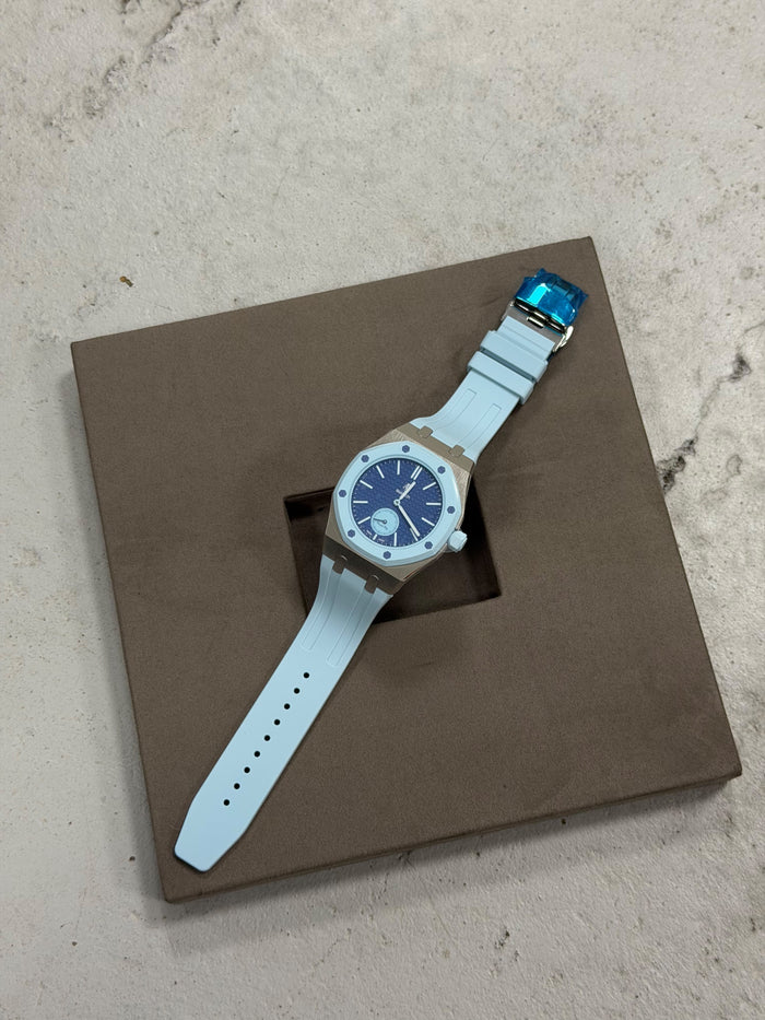 Royal Pop Strap & Case – Light Blue