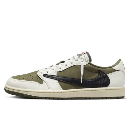 Jordan 1 Retro Low OG SP
Travis Scott Medium Olive