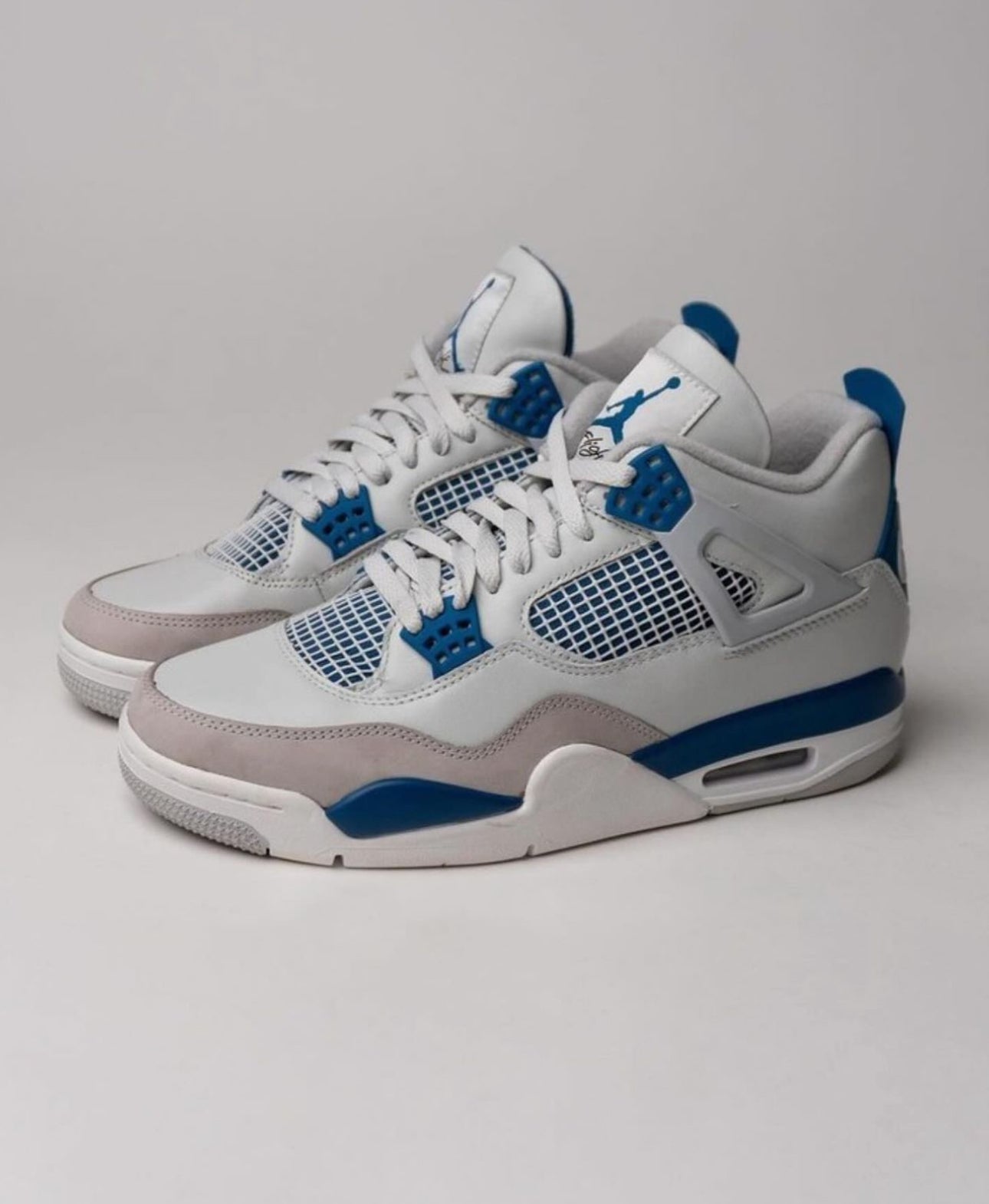 Jordan 4 Retro Military Blue (2024)