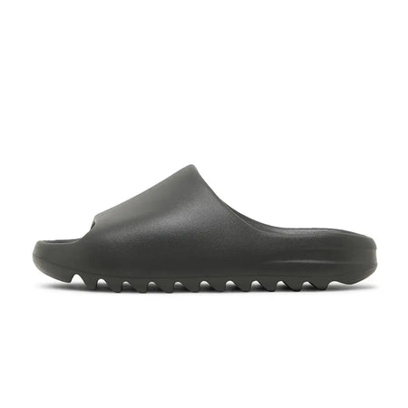 Yeezy Slide 'Dark Onyx'
