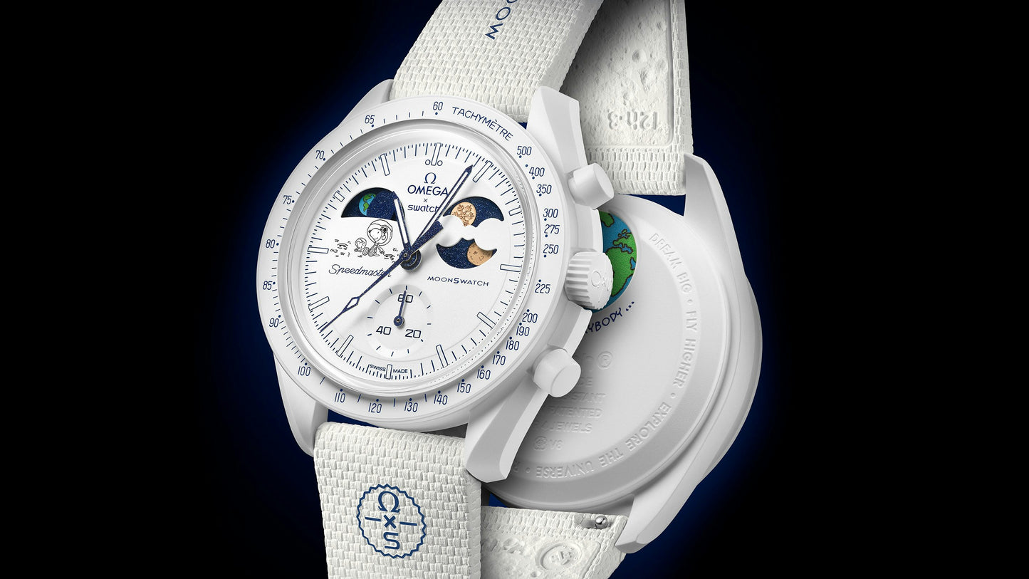 Swatch x Omega Bioceramic Moonswatch Mission to Earthphase – Moonshine Gold (SO33W701L) - 'LUNA FRÍA'