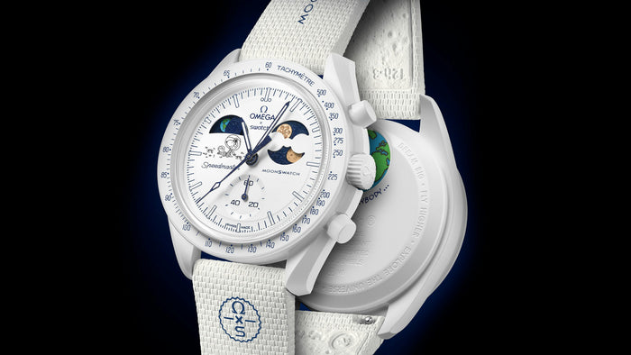 Swatch x Omega Bioceramic Moonswatch Mission to Earthphase – Moonshine Gold (SO33W701L) - 'LUNA FRÍA'
