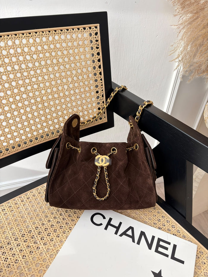 Chanel 25 Mini Hobo 🤎