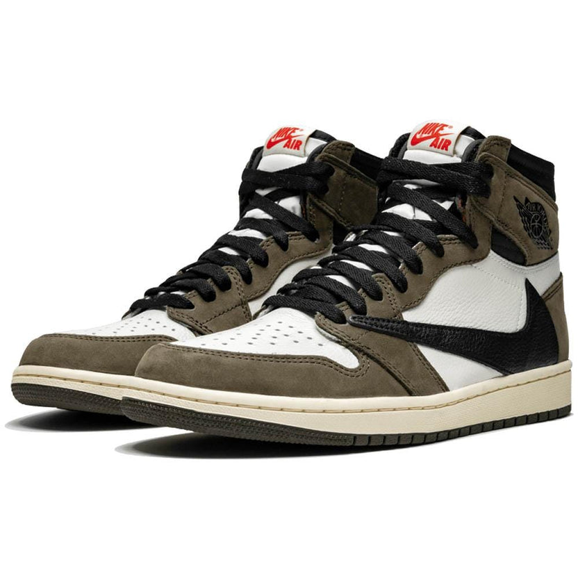 Travis scott x air store jordan 1 retro high og