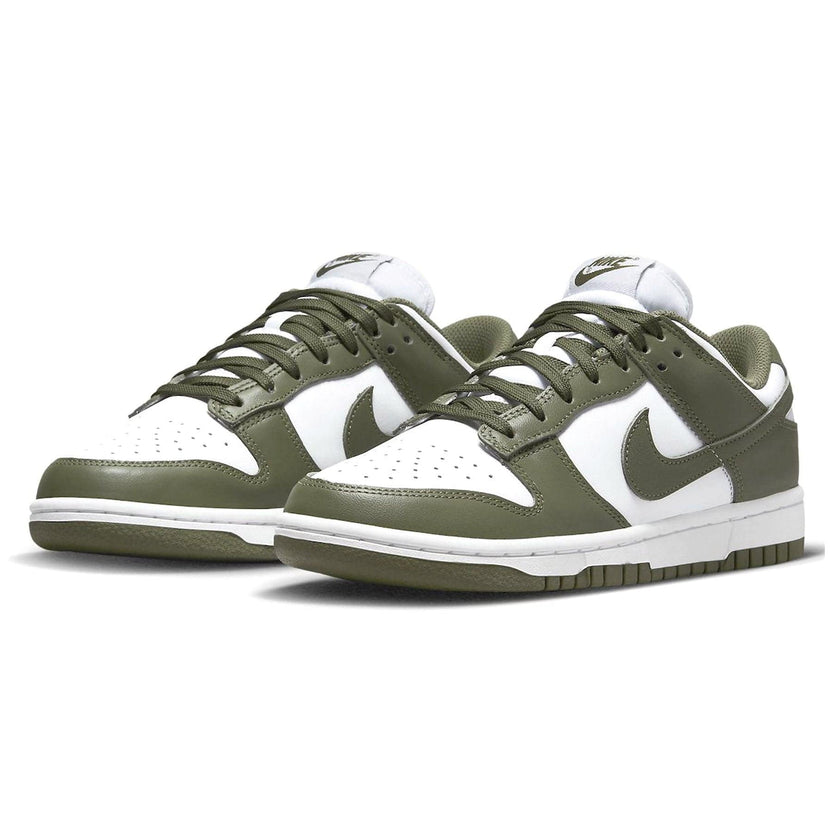 Nike Dunk Low 'Medium Olive' (W)